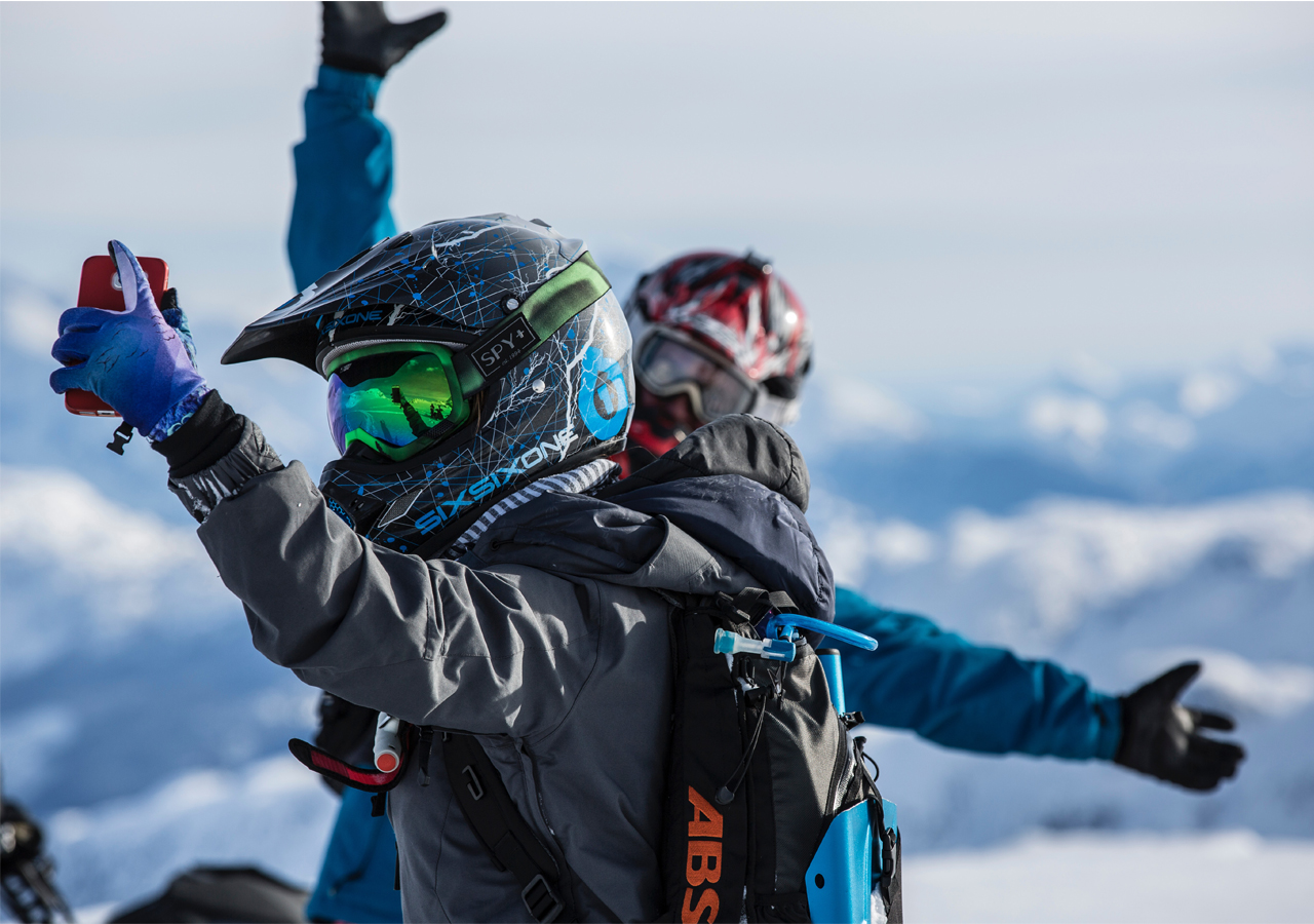 Bike racers are exploring the whole world 1 Bike racers are exploring the whole world