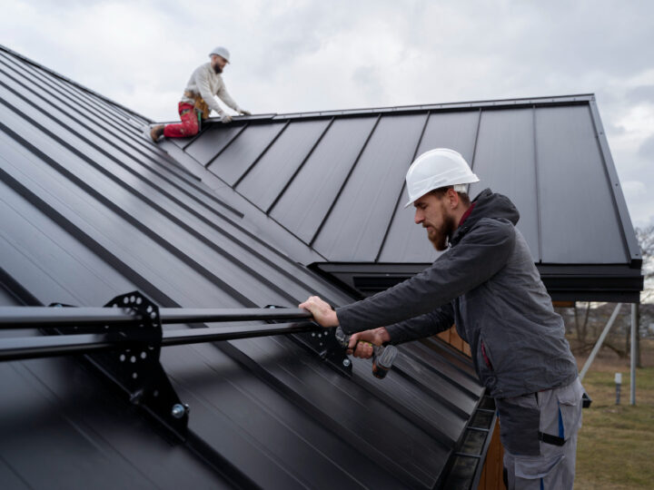 Roofers in Brighton and Hove: How to Choose the Right Roofing Company
